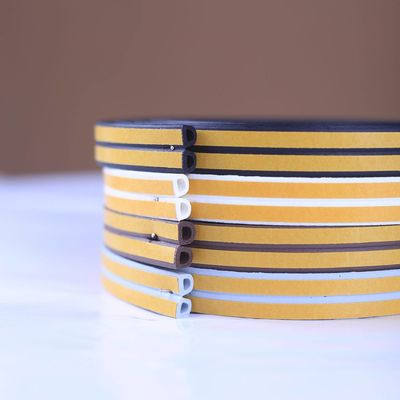 100٪PP ارتفاع انبار 25mm عرض 50mm درب مهر لاستیک گاسکت برای پنجره های آلومینیومی و درب
