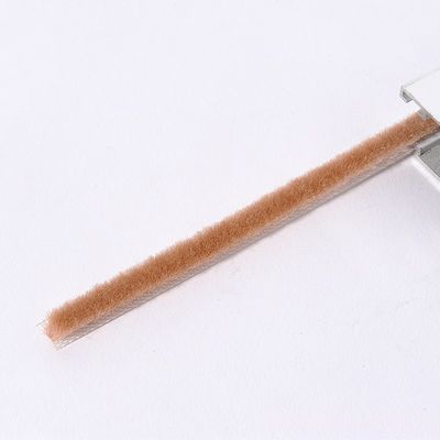 ارتفاع انبار 3-25mm / عرض 3-50mm CLJ تمام اندازه پنجره درب برس انبار آب و هوا نوار احساس پشم انبار خارج کننده کشش