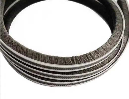 پنجره ها و درهای اپوسیت Poly Pile Threshold Sealing Strip Brush Weatherstrip برای آپارتمان آب و هوا جدا کردن مهر خروجی