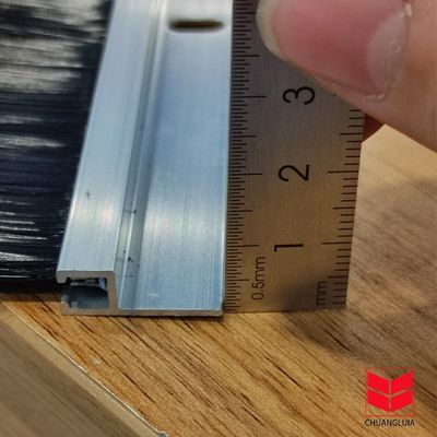 طراحی مدرن چوبی سفارشی بسته بندی درب مهر و موم نوار برس ارتفاع بسته 3-25mm برای مهر و موم طولانی مدت