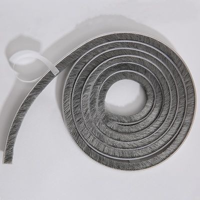 آپارتمان طراحی مدرن آلومینیوم خود چسبنده درب و پنجره پشته پشم آب و هوا برای حفاظت از آب و هوا