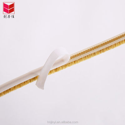 آپارتمان طراحی مدرن آلومینیوم خود چسبنده درب و پنجره پشته پشم آب و هوا برای حفاظت از آب و هوا