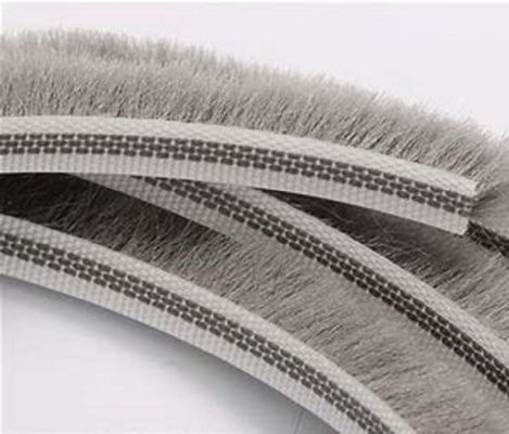 3-25mm Pile Height Door Seal Strip طراحی مدرن با عرض 3-50mm و Apposite Wool Weather Stripping