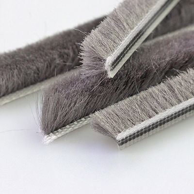 3-25mm Pile Height Door Seal Strip طراحی مدرن با عرض 3-50mm و Apposite Wool Weather Stripping
